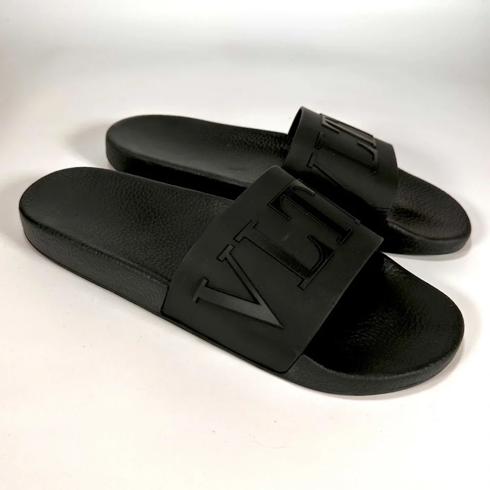 Valentino Garavani VLTN Logo All Black Rubber Slide Sandal